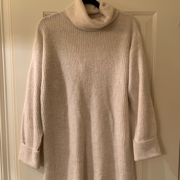 NWT TopShop turtleneck sweater dress - Picture 2 of 3